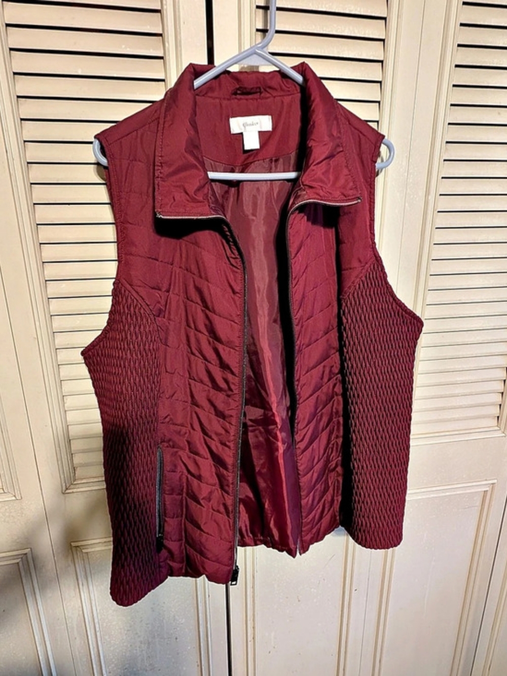 CJ Banks Quilted Knit Side Panel Vest in Burgundy Size 1X